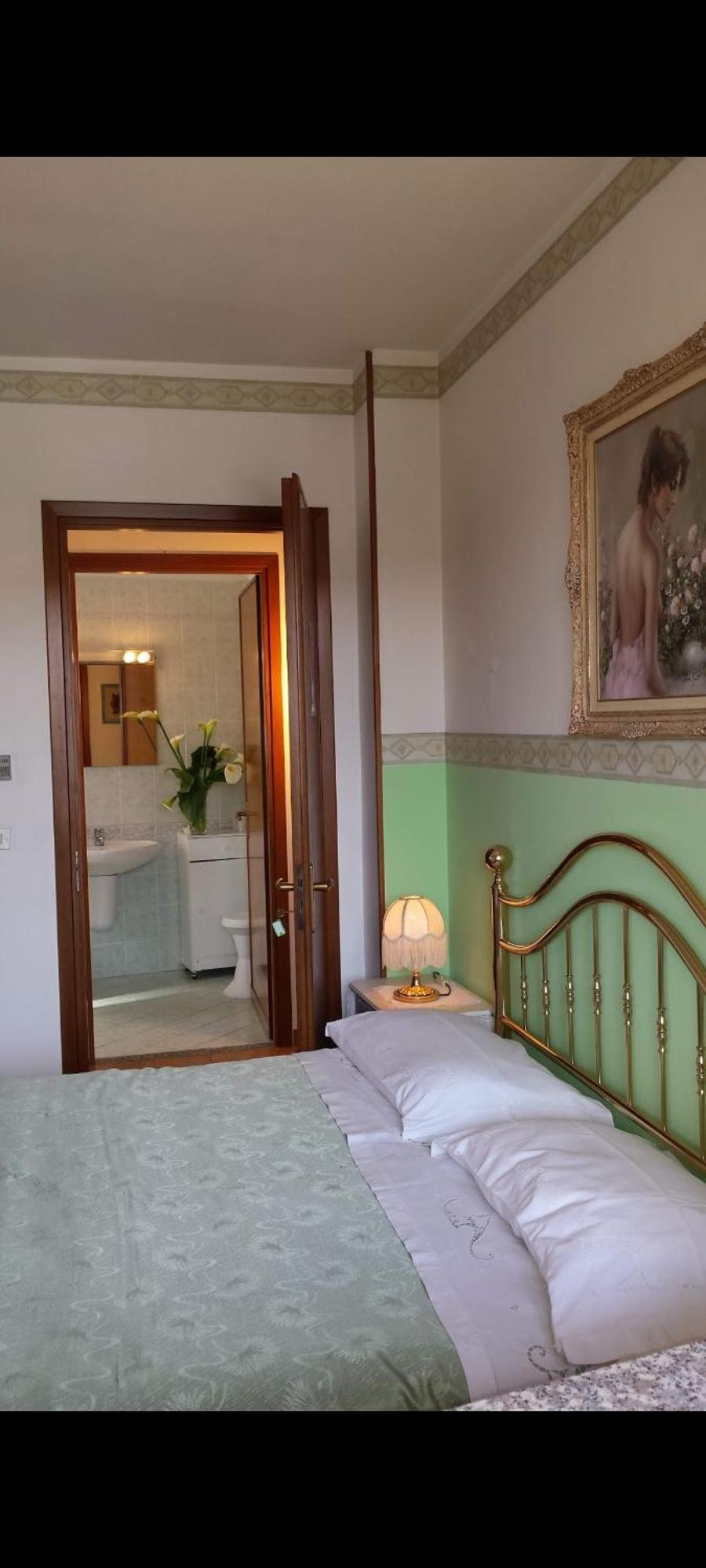 B&B La Casa Gialla Di Luca Mazzè Eksteriør bilde