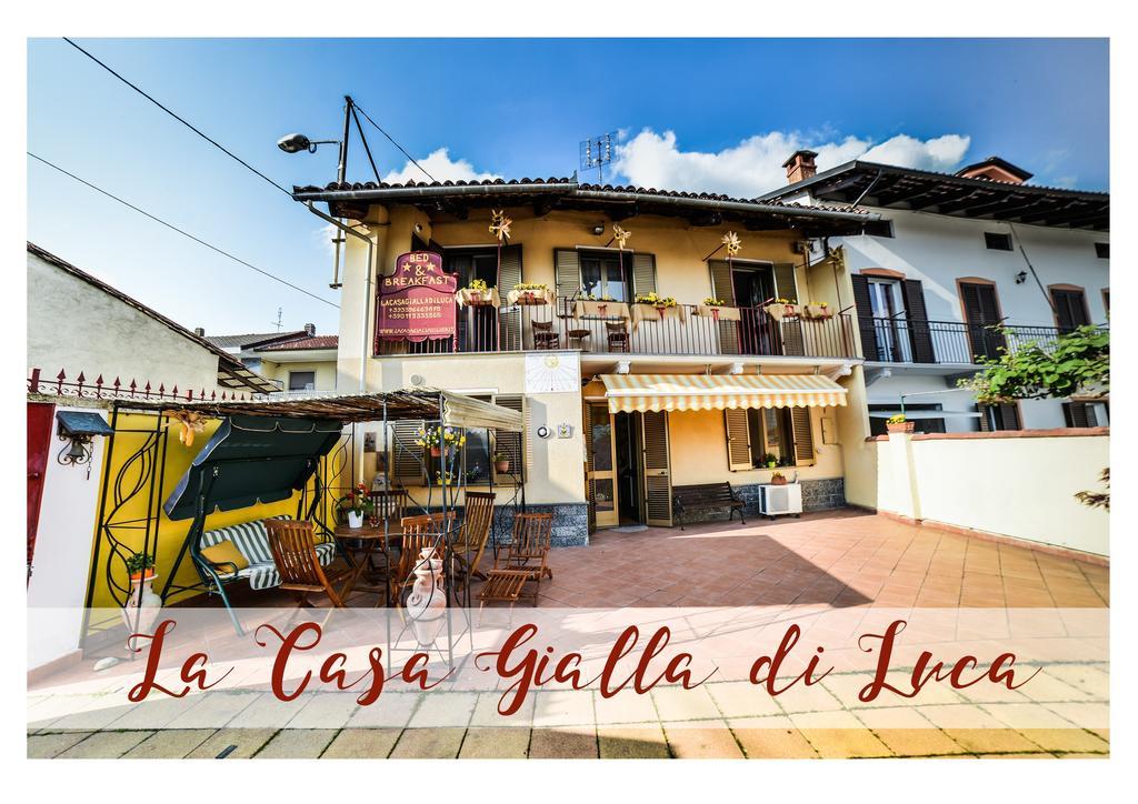 B&B La Casa Gialla Di Luca Mazzè Eksteriør bilde